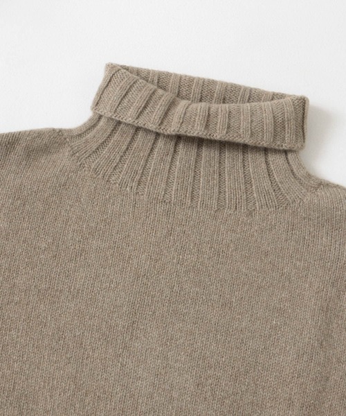 ISLAND TIDES（アイランドタイド）の「『別注』Island Tides×DOORS　タートルネック（ニット/セーター・レディース・ライトブラウン/グレー/アイボリー/ブルー・ONE）」の21枚目の写真