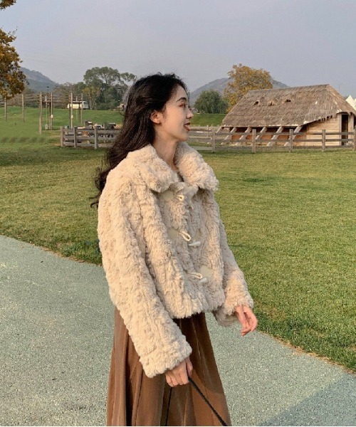 WEGO(ウィゴー)の「WEGO/もこもこショートファーダッフルコート(ダッフルコート・レディース・アイボリー/ホワイト・LARGE/MEDIUM)」の15枚目の写真