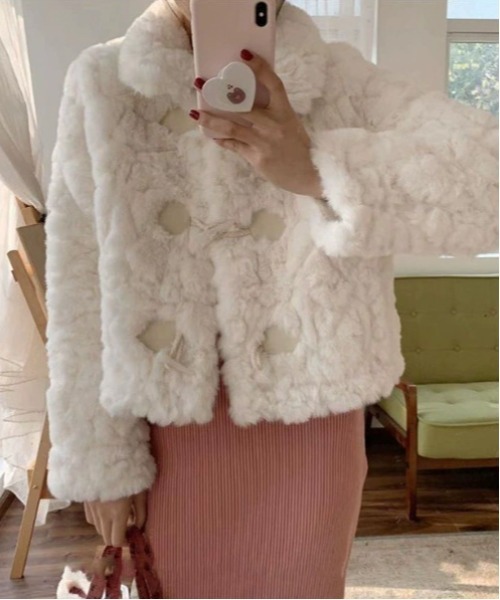 WEGO(ウィゴー)の「WEGO/もこもこショートファーダッフルコート(ダッフルコート・レディース・アイボリー/ホワイト・LARGE/MEDIUM)」の18枚目の写真