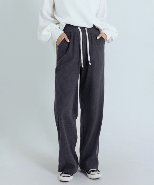 Miniministore(ミニミニストア)の「裏起毛 コーデュロイパンツ ハイウエスト(スラックス・レディース・カーキブラウン/ブラック/チャコールグレー/アイボリー/ピンク/ダークブラウン系/ダークブラウン/アイボリー系/グレー系/ブラウン系/ブラック系/ピンク系・FREE)」の5枚目の写真