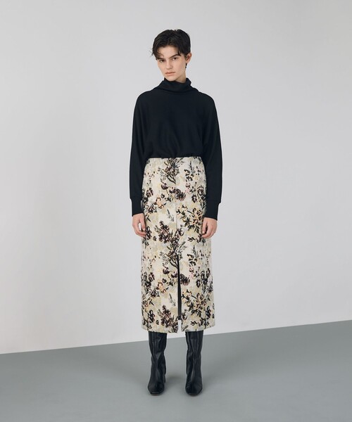 ブラッシュフラワープリント Iラインスカート（スカート）｜DES PRES  