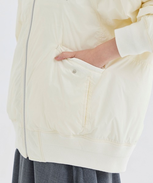 beautiful people(ビューティフルピープル)の「【beuatiful people/ビューティフルピープル】別注 beuatiful people×TAION PATTED MA-1 BLOUSON/パデッドダウンMA-1ブルゾン/撥水/洗える/暖かい/軽量(ダウンジャケット/コート・レディース・ホワイト/ブラック/グレー・40/36)」の18枚目の写真