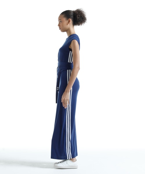 Y-3(ワイスリー)の「W TNC 3 STRP DR(ワンピース・レディース・ダークブルー・X-SMALL/SMALL/XX-SMALL)」の2枚目の写真