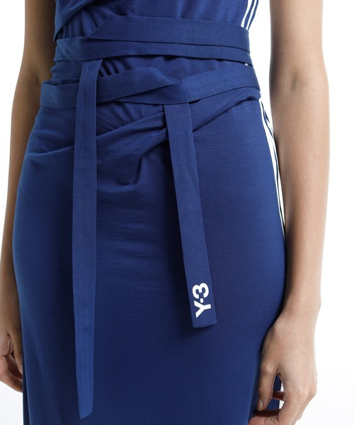 Y-3(ワイスリー)の「W TNC 3 STRP DR(ワンピース・レディース・ダークブルー・X-SMALL/SMALL/XX-SMALL)」の4枚目の写真
