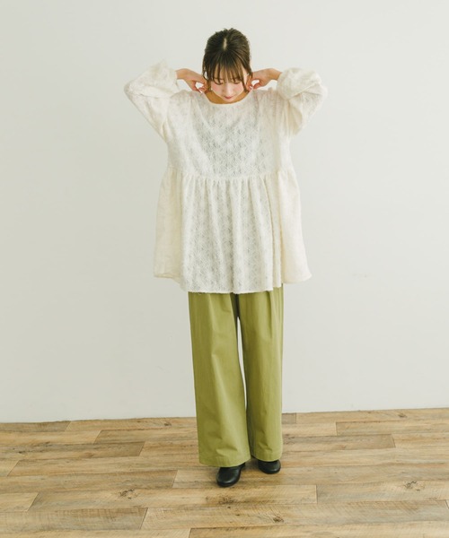 ITEMS URBANRESEARCH（アイテムズ アーバンリサーチ）の「コットンタックワイドパンツ（その他パンツ・レディース・チャコールグレー/グレー系その他/カーキ・FREE）」の5枚目の写真