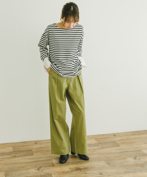 ITEMS URBANRESEARCH（アイテムズ アーバンリサーチ）の「コットンタックワイドパンツ（その他パンツ・レディース・チャコールグレー/グレー系その他/カーキ・FREE）」の14枚目の写真