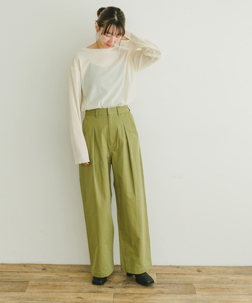 ITEMS URBANRESEARCH（アイテムズ アーバンリサーチ）の「コットンタックワイドパンツ（その他パンツ・レディース・チャコールグレー/グレー系その他/カーキ・FREE）」の16枚目の写真