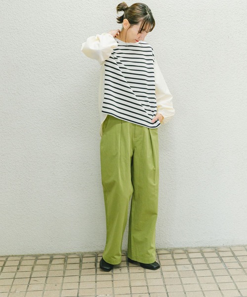 ITEMS URBANRESEARCH（アイテムズ アーバンリサーチ）の「コットンタックワイドパンツ（その他パンツ・レディース・チャコールグレー/グレー系その他/カーキ・FREE）」の21枚目の写真