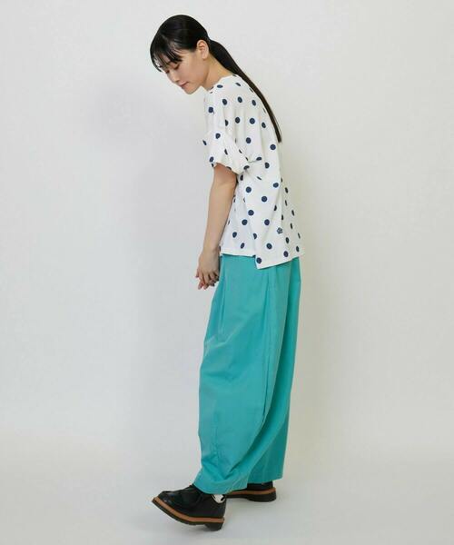 FRAPBOIS(フラボア)の「ボレロT(Tシャツ/カットソー・レディース・ホワイト/エメラルド/チャコールグレー・1)」の17枚目の写真