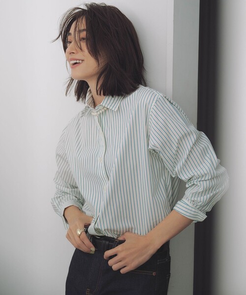 23区 L(ニジュウサンクオオキイサイズ)の「【CLASSY.5月号掲載/洗える】CANCLINI ベーシック シャツ(シャツ/ブラウス・レディース・ホワイト系/スカイブルー系1/ホワイト系1/スカイブルー系/オレンジ系1・44/46/48/50)」の2枚目の写真
