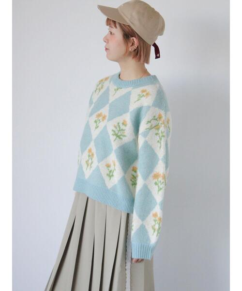 ehka sopo（エヘカソポ）の「花ジャカードニット（ニット/セーター・レディース・イエロー/ピンク/グレー/サックスブルー・F）」の17枚目の写真