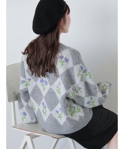 ehka sopo（エヘカソポ）の「花ジャカードニット（ニット/セーター・レディース・イエロー/ピンク/グレー/サックスブルー・F）」の9枚目の写真