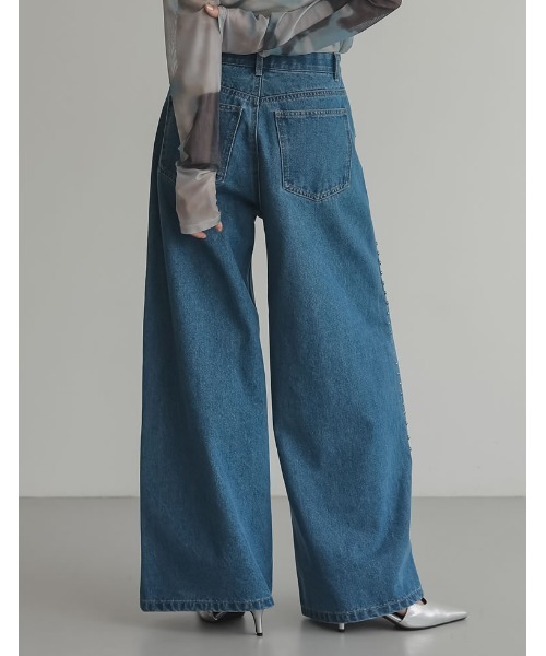 Re:EDIT（リエディ）の「[低身長/高身長サイズ有]サイドスタッズワイドデニムパンツ（デニムパンツ・レディース・ブルー/ブラック・SHORT/MEDIUM/TALL/LARGE）」の12枚目の写真