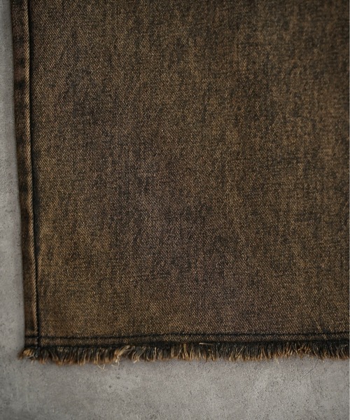 PLAN To(プラントゥ)の「Vintage Like Chemical Wash Damaged Color Denim - ヴィンテージライクケミカルウォッシュダメージカラーデニム(デニムパンツ・メンズ・ブラウン/グリーン/パープル・SMALL/MEDIUM/LARGE)」の9枚目の写真