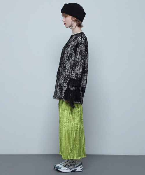 ROSE BUD（ローズバッド）の「(CREOLME)ランダムフリルスリーブブラウス（シャツ/ブラウス・レディース・ブラック・ONE SIZE）」の3枚目の写真