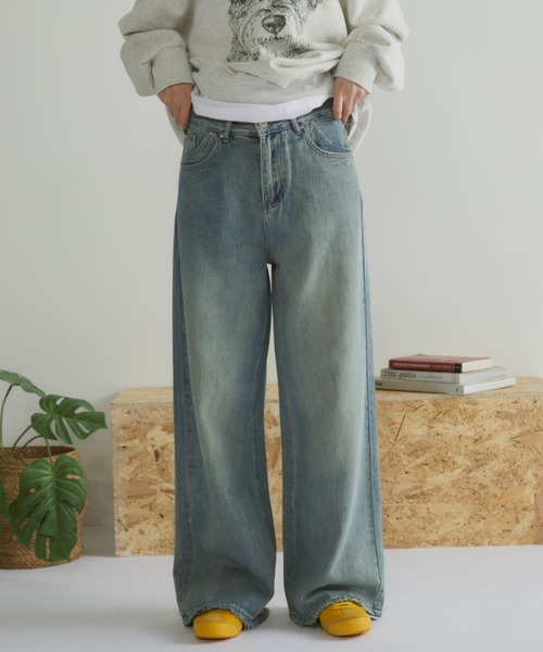 MERLOT(メルロー)の「【サイズ展開あり】【ウォッシュ加工】ヴィンテージライクワイドデニム(デニムパンツ・レディース・ブルー・LARGE/MEDIUM/SMALL)」の20枚目の写真