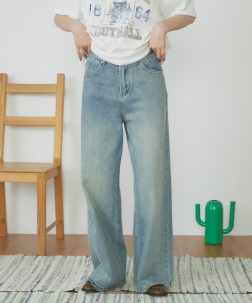 MERLOT(メルロー)の「【サイズ展開あり】【ウォッシュ加工】ヴィンテージライクワイドデニム(デニムパンツ・レディース・ブルー・LARGE/MEDIUM/SMALL)」の22枚目の写真