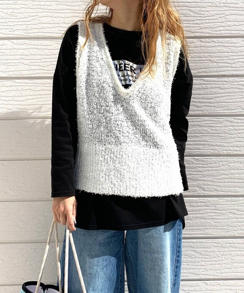 Q(キュー)の「リボンヤーンニットベスト(ベスト・レディース・ブラック/アイボリー・MEDIUM)」の8枚目の写真