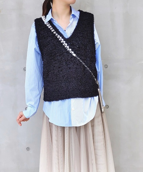 Q(キュー)の「リボンヤーンニットベスト(ベスト・レディース・ブラック/アイボリー・MEDIUM)」の18枚目の写真