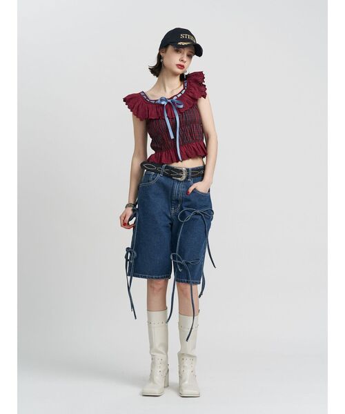 jouetie(ジュエティ)の「ワイドデニムリボンハーフパンツ(デニムパンツ・レディース・ブルー/ブラック・MEDIUM/SMALL)」の3枚目の写真