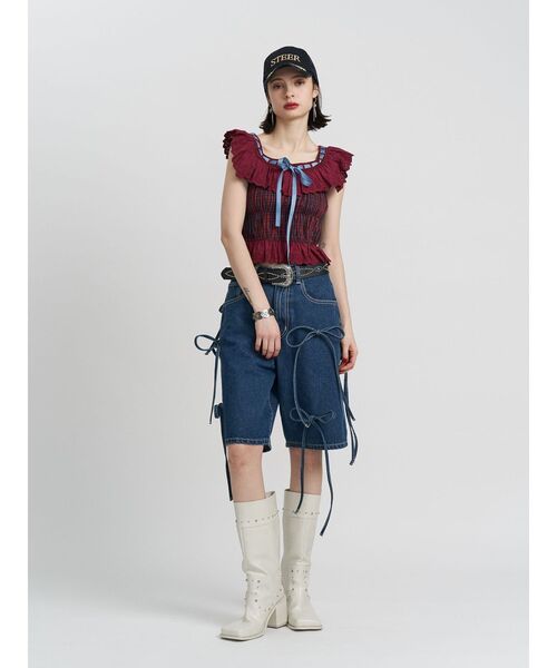 jouetie(ジュエティ)の「ワイドデニムリボンハーフパンツ(デニムパンツ・レディース・ブルー/ブラック・MEDIUM/SMALL)」の4枚目の写真