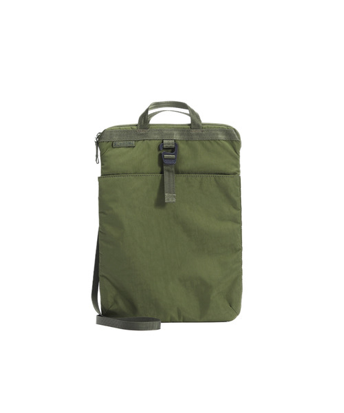 CHROME（クローム）の「［ CHROME / クローム ］LAPTOP BAG MD / ラップトップ バッグ ミディアム 耐水 2L（エコバッグ/サブバッグ・メンズ・グレー/ブラック/モスグリーン・FREE）」の18枚目の写真