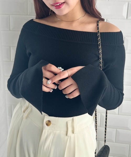 wears（ウェアーズ）の「オフショルダーニットトップス 薄手ニットトップス（Tシャツ/カットソー・レディース・グレー/ブラック・FREE）」の3枚目の写真