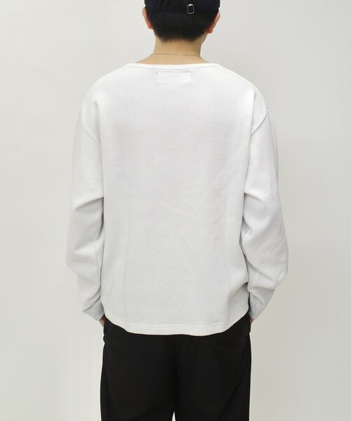 WHO'S WHO gallery（フーズフーギャラリー）の「2サイズ【SOUR CREAM/サワークリーム】ワッフルクルーネックロンTEE（Tシャツ/カットソー・レディース・グレー/ブラック/ホワイト・MEDIUM/LARGE）」の12枚目の写真