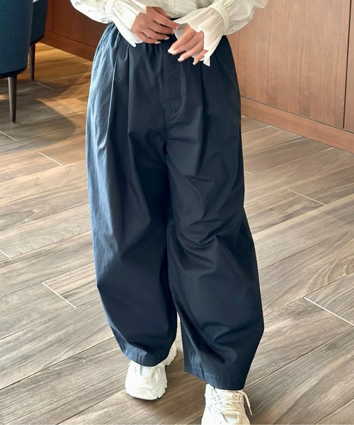 Burner(バーナー)の「ツータックイージーバルーンバギーパンツ(その他パンツ・レディース・サックスブルー/ダークグリーン/グリーン/ベージュ/ダークベージュ/ネイビー/ブラック/ライトグレー・マルチサイズ)」の17枚目の写真