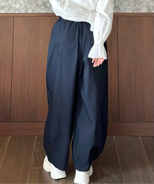 Burner(バーナー)の「ツータックイージーバルーンバギーパンツ(その他パンツ・レディース・サックスブルー/ダークグリーン/グリーン/ベージュ/ダークベージュ/ネイビー/ブラック/ライトグレー・マルチサイズ)」の15枚目の写真