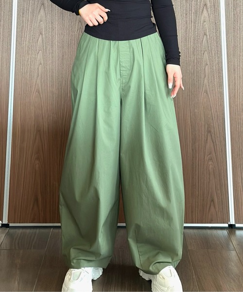 Burner(バーナー)の「ツータックイージーバルーンバギーパンツ(その他パンツ・レディース・サックスブルー/ダークグリーン/グリーン/ベージュ/ダークベージュ/ネイビー/ブラック/ライトグレー・マルチサイズ)」の9枚目の写真