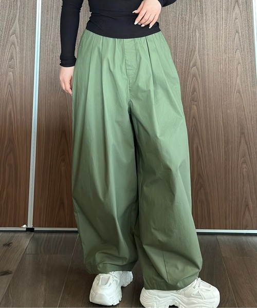 Burner(バーナー)の「ツータックイージーバルーンバギーパンツ(その他パンツ・レディース・サックスブルー/ダークグリーン/グリーン/ベージュ/ダークベージュ/ネイビー/ブラック/ライトグレー・マルチサイズ)」の10枚目の写真