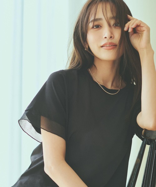 THE SHOP TK (ザ ショップ ティーケー )の「袖シアーTシャツ【接触冷感/洗濯機OK】(Tシャツ/カットソー・レディース・キャメル/オフホワイト/ブラック/サックスブルー・12/13)」の3枚目の写真