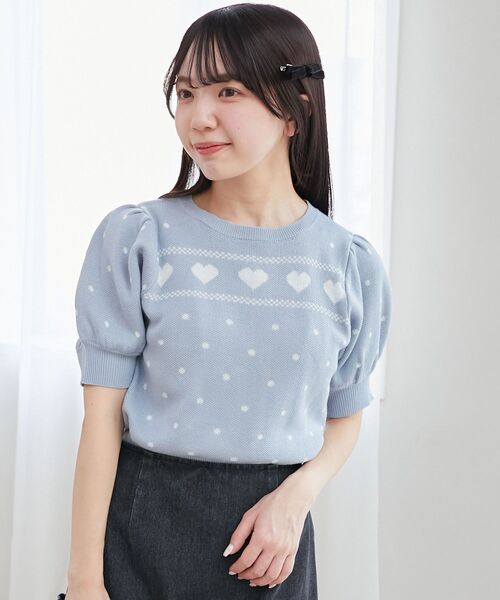 MAJESTIC LEGON(マジェスティックレゴン)の「ハートジャカードパフスリーブニット(ニット/セーター・レディース・ピンク/レッド/ネイビー/ブルー/ブルー系その他2・MEDIUM)」の1枚目の写真