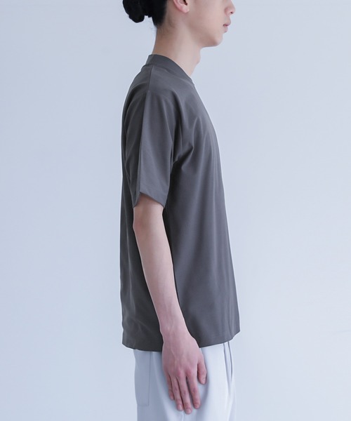 MDR(エムディアール)の「SOLOTEX スロープネック半袖Tシャツ(Tシャツ/カットソー・メンズ・チャコール/ホワイト/ブラック・M/L)」の5枚目の写真