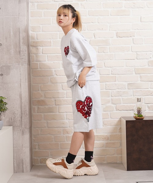 1111clothing(ワンフォークロージング)の「ハート サガラ刺繍 スウェットショーツ / Heart Sagara Embroidery Sweatshorts(スウェットパンツ・メンズ・ブラック/ブラウン/アッシュ/チャコールグレー・M/L)」の13枚目の写真