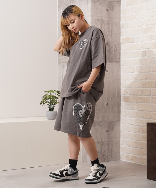 1111clothing(ワンフォークロージング)の「ハート サガラ刺繍 スウェットショーツ / Heart Sagara Embroidery Sweatshorts(スウェットパンツ・メンズ・ブラック/ブラウン/アッシュ/チャコールグレー・M/L)」の6枚目の写真
