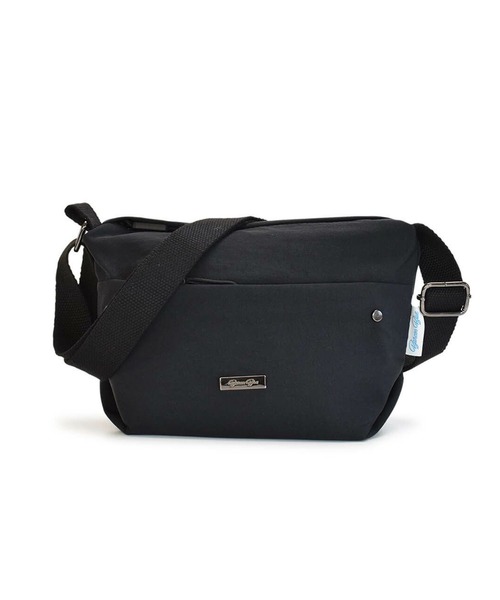 BarcosBlue（バルコスブルー）の「【BarcosBlue/バルコスブルー】ふんわり軽やかポリエステルショルダー（ショルダーバッグ・レディース・ブラック/ピンク/アイボリー・ONE SIZE）」の3枚目の写真