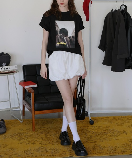 Mili affinity(ミリアフィニティー)の「【入荷禁止】フォトプリントオーバーサイズショートスリーブTシャツ(Tシャツ/カットソー・レディース・ブラック/オフホワイト/チャコール・FREE)」の6枚目の写真