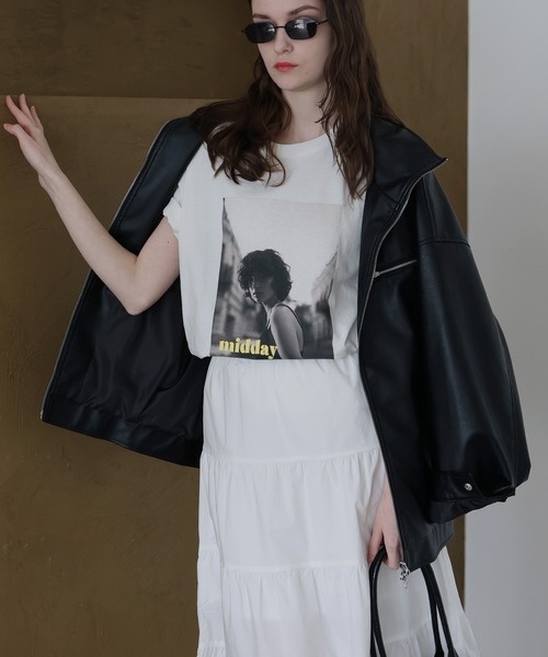 Mili affinity(ミリアフィニティー)の「【入荷禁止】フォトプリントオーバーサイズショートスリーブTシャツ(Tシャツ/カットソー・レディース・ブラック/オフホワイト/チャコール・FREE)」の20枚目の写真