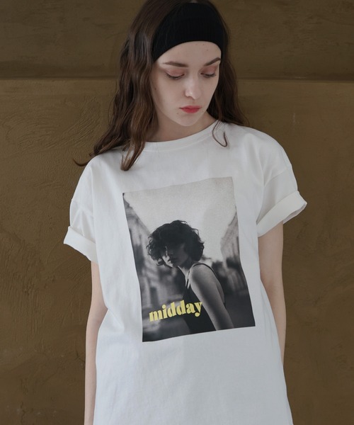 Mili affinity(ミリアフィニティー)の「【入荷禁止】フォトプリントオーバーサイズショートスリーブTシャツ(Tシャツ/カットソー・レディース・ブラック/オフホワイト/チャコール・FREE)」の22枚目の写真