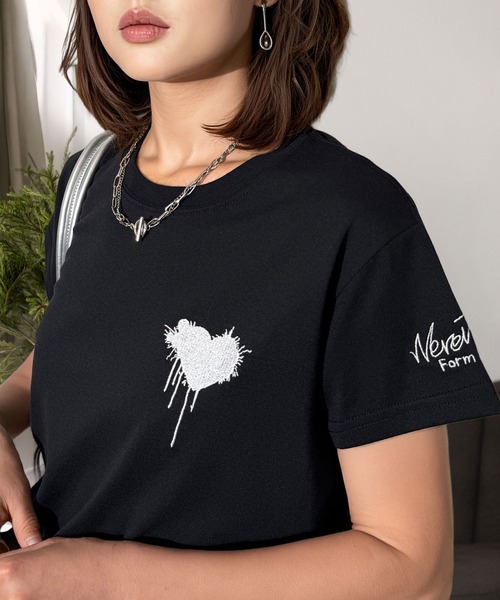 セール】ワイド 半袖 Tシャツ ロゴ ハート 黒猫 刺繍（Tシャツ