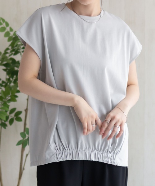 HusHusH（ハッシュアッシュ）の「HusHusH 裾ゴムフレンチTシャツ（Tシャツ/カットソー・レディース・グレイッシュベージュ/ブラック/コーラルピンク・M/L）」の7枚目の写真