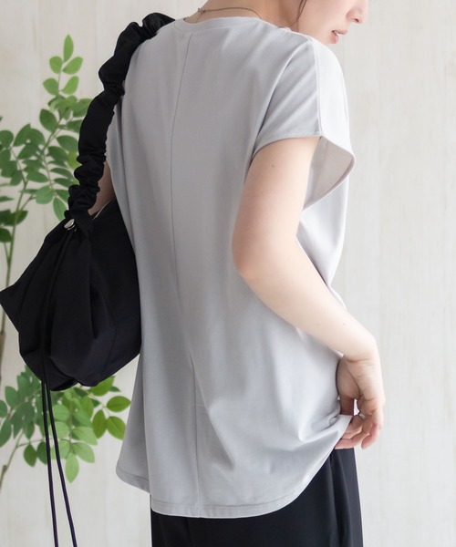 HusHusH（ハッシュアッシュ）の「HusHusH 裾ゴムフレンチTシャツ（Tシャツ/カットソー・レディース・グレイッシュベージュ/ブラック/コーラルピンク・M/L）」の8枚目の写真