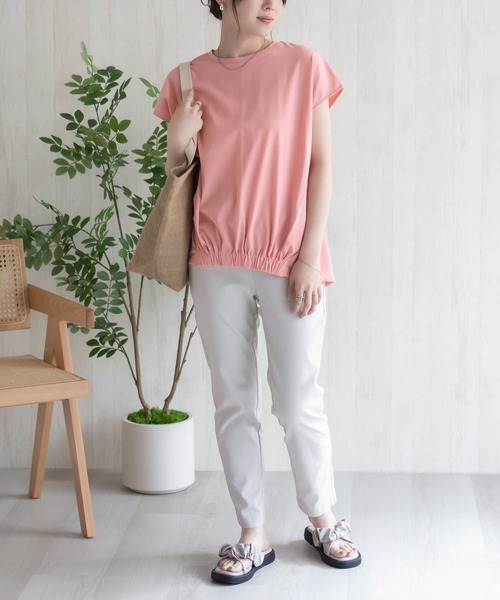 HusHusH（ハッシュアッシュ）の「HusHusH 裾ゴムフレンチTシャツ（Tシャツ/カットソー・レディース・グレイッシュベージュ/ブラック/コーラルピンク・M/L）」の17枚目の写真