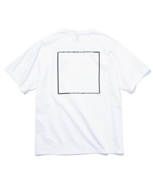 SILAS(サイラス)の「OUTLINE SQUARE S/S TEE(Tシャツ/カットソー・メンズ・ホワイト/チャコール/ブラック・M/L/XL)」の4枚目の写真