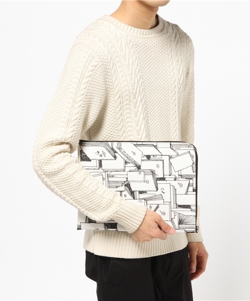 FABRICK(ファブリック)の「FABRIC STEFAN MARX DOCUMENT CASE A4(クラッチバッグ・メンズ・ホワイト/グリーン・FREE)」の7枚目の写真