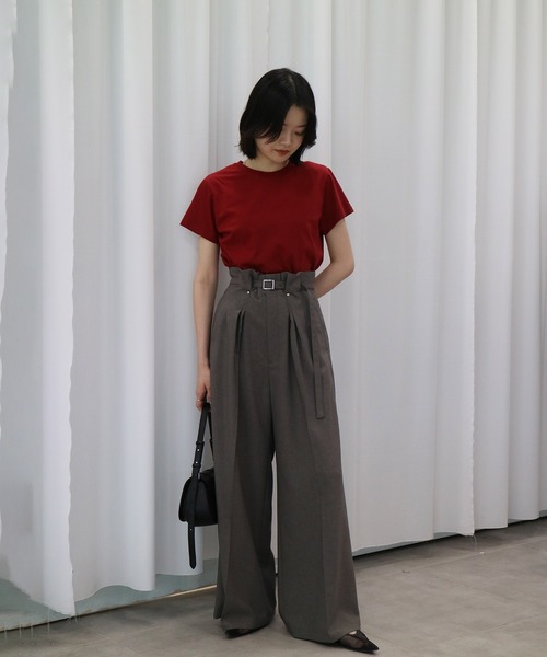 UNITED TOKYO(ユナイテッドトウキョウ)の「【すっきり決まる上質素材のスラックス】ACETATEダブルタックワイドパンツ|ウォッシャブル/セットアップ/防シワ/オフィスカジュアル/春服/夏服(スラックス・レディース・アイボリー/ブラック/グレー/ブラウン・1/2)」の10枚目の写真