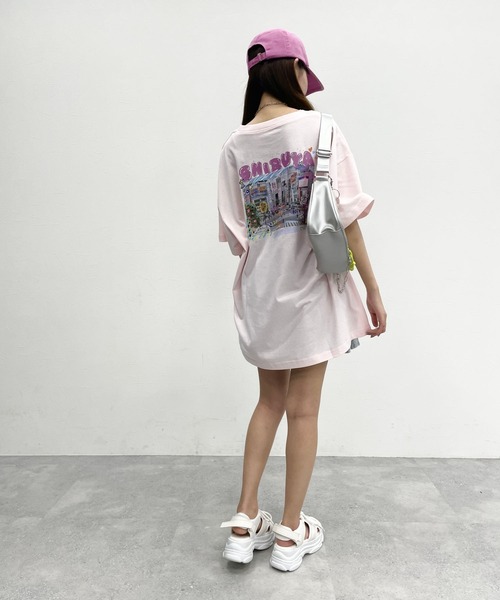 repipi armario（レピピ アルマリオ）の「SHIBUYAフォトTワンピース（ワンピース・キッズ・ピンク/ブラック/ホワイト・SMALL/LARGE/MEDIUM）」の21枚目の写真