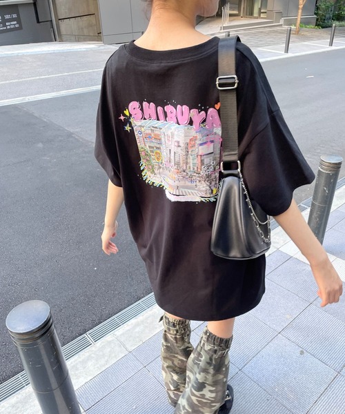repipi armario（レピピ アルマリオ）の「SHIBUYAフォトTワンピース（ワンピース・キッズ・ピンク/ブラック/ホワイト・SMALL/LARGE/MEDIUM）」の6枚目の写真